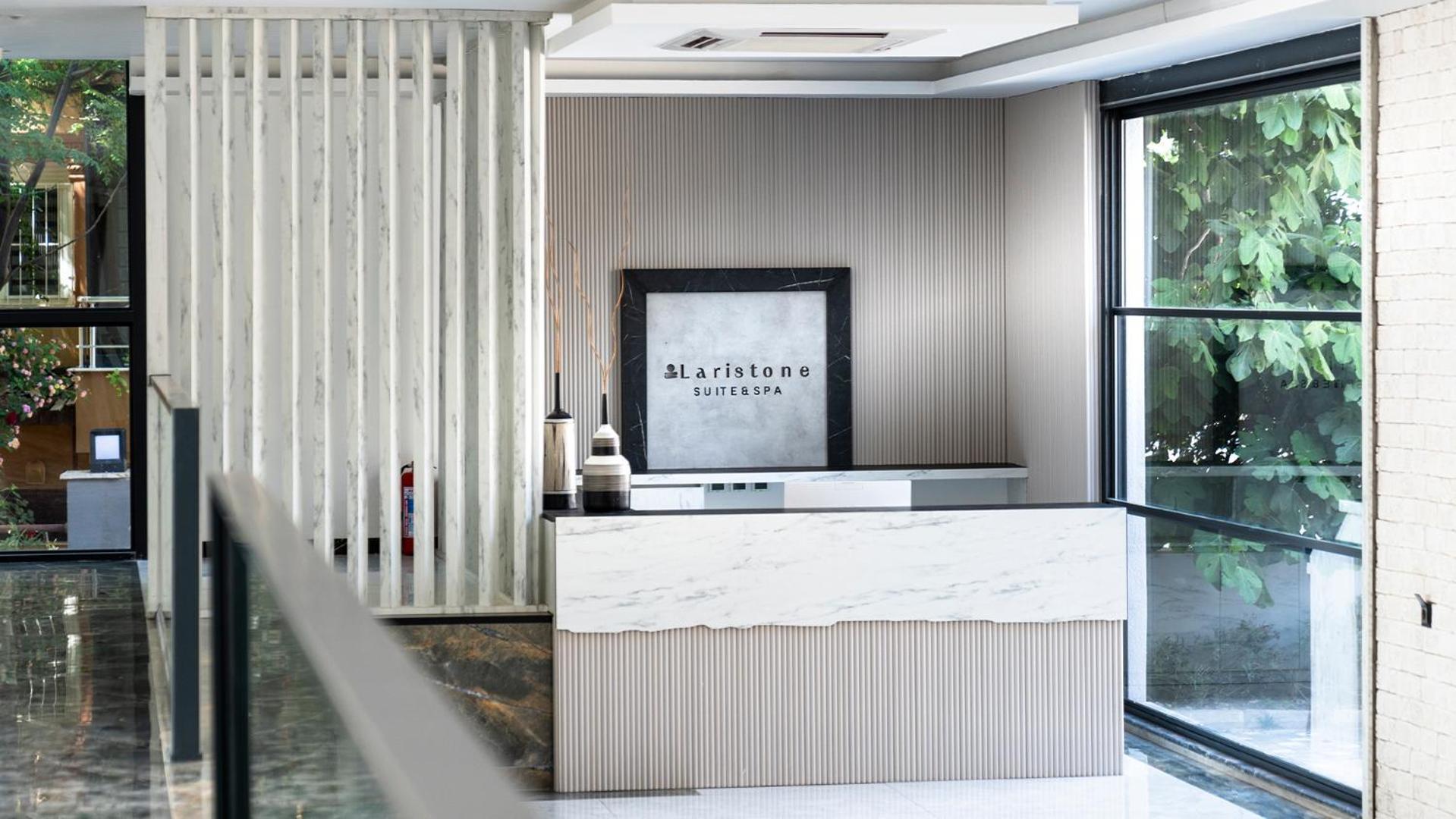 Laristone Suite Spa Hotel Aksu  Buitenkant foto